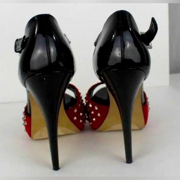 Sexy studded Pumps by R&R - Picture 3 of 3